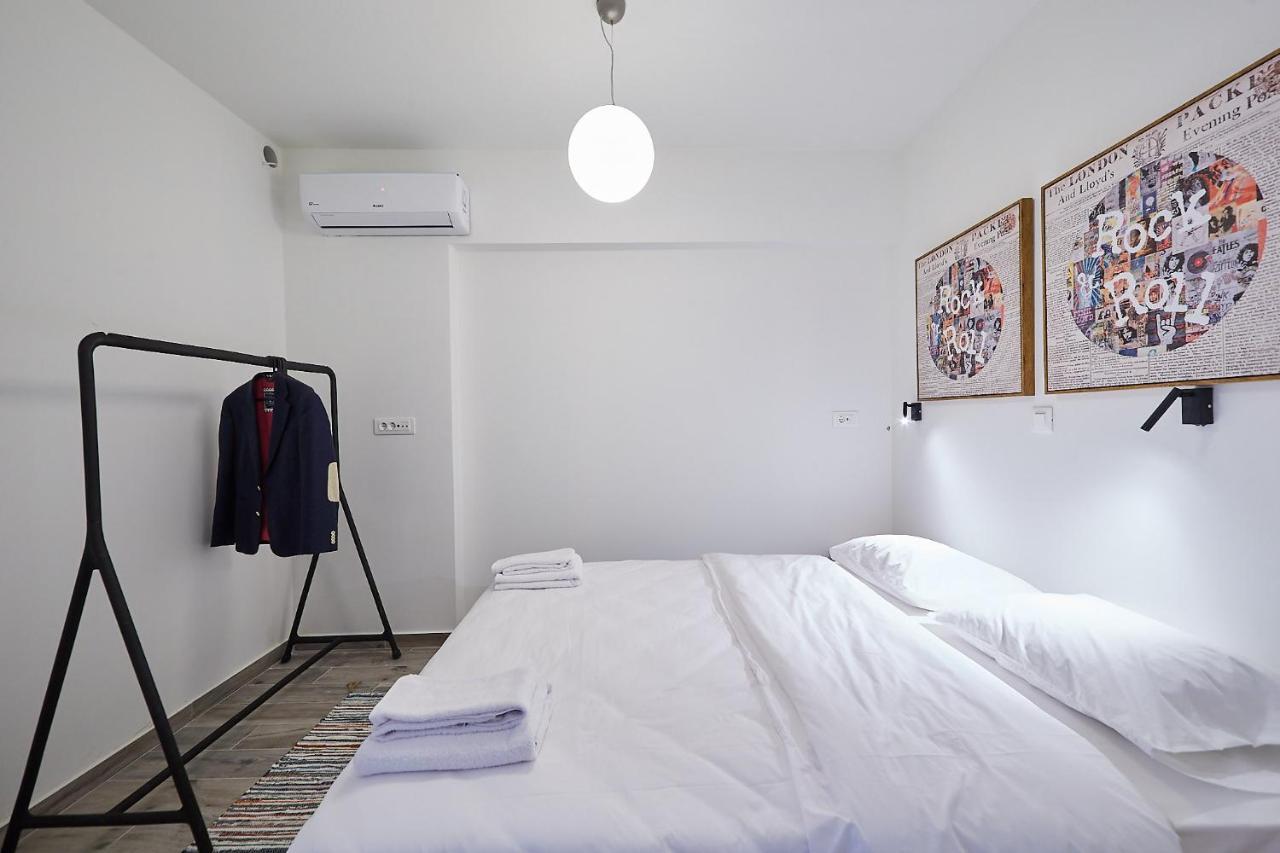 Tostay-Unique Apartment Hotel In Athens Center! Atenas Exterior foto